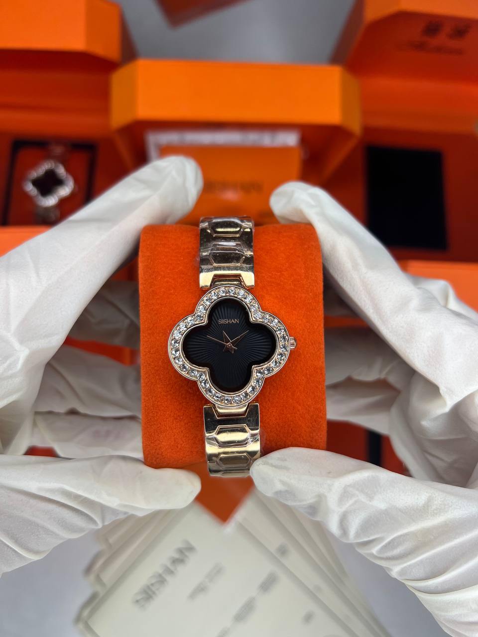 ساعت زنانه شرکتی رنگ ثابت مارک سیشان