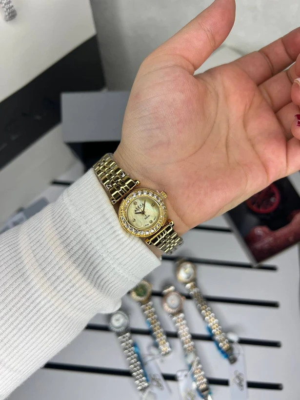 ساعت مچی اورجینال زنانه برند الکسا مدلAlexa 2000 ⌚️Alexa original